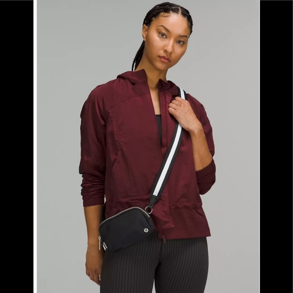 lululemon athletica Handbags - Lululemon Everywhere Crossbody Bag -Black and white new with tags